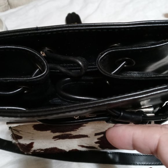 Vintage black and cow hide awesome "cool" purse - Picture 3 of 7